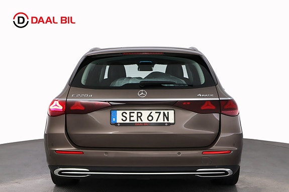 Mercedes-Benz E220 d 7 of 27