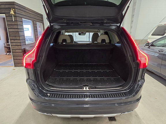 Volvo XC60 19 of 20