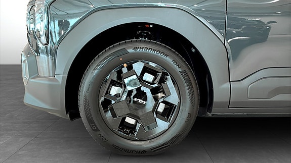 Kia EV2 9 of 12