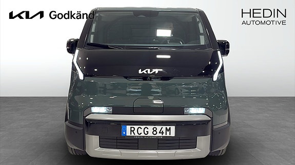 Kia PV5 8 of 16