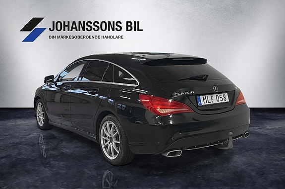 Mercedes-Benz CLA220 3 of 7