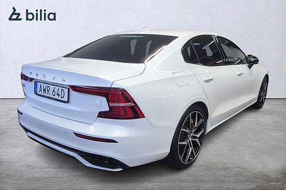 Volvo S60 14 of 30