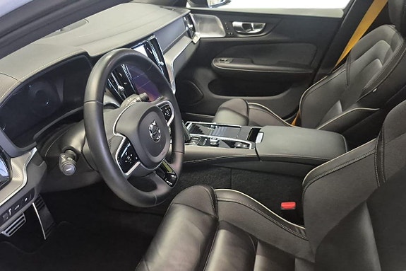 Volvo S60 22 of 30