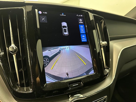 Volvo XC60 20 of 22