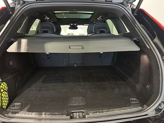 Volvo XC60 12 of 22