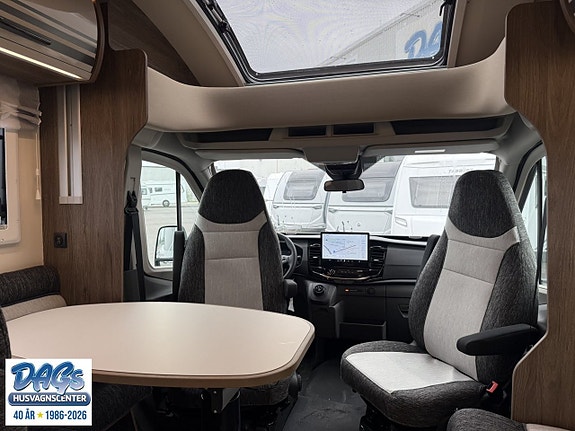 CI Magis 82 XT 9 of 20