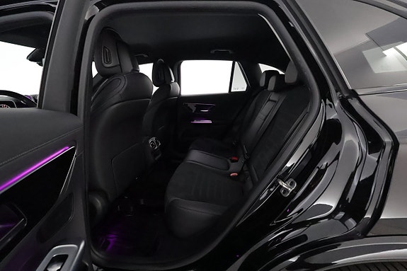Mercedes-Benz GLC300 e 12 of 25