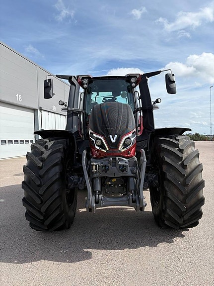 Valtra Q305 / Frontlyft / Front PTO / GPS 3 of 10
