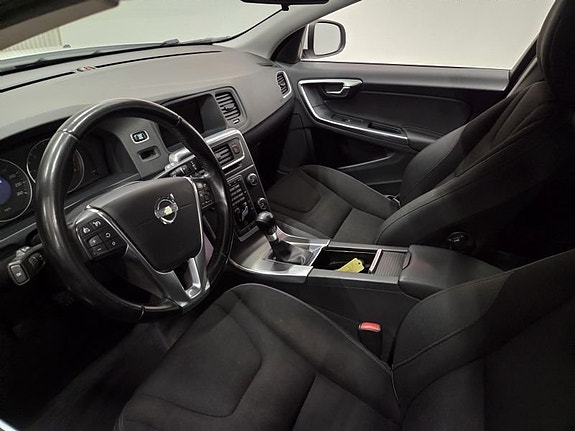 Volvo V60 10 of 10