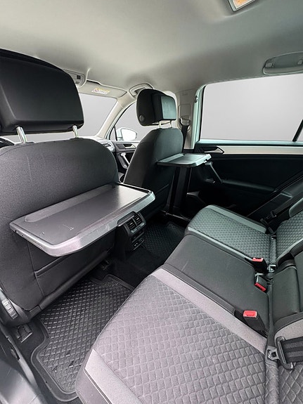 Volkswagen Tiguan 22 of 27