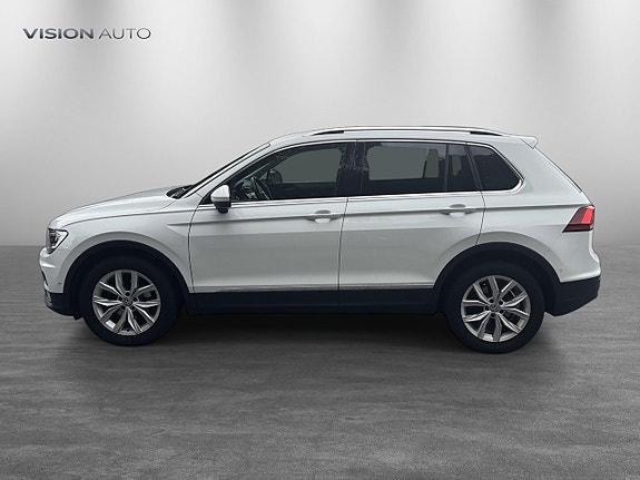 Volkswagen Tiguan 8 of 27