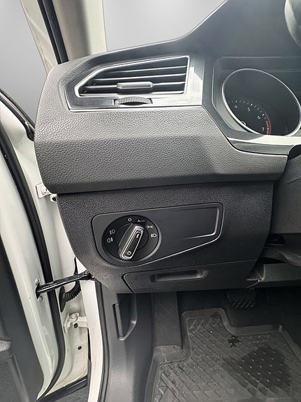 Volkswagen Tiguan 11 of 27