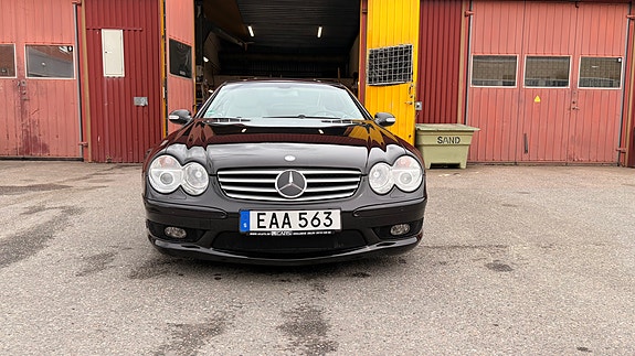 Mercedes-Benz SL55 5 of 12