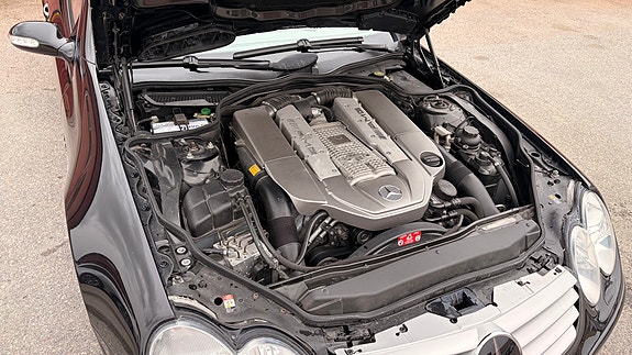Mercedes-Benz SL55 11 of 12