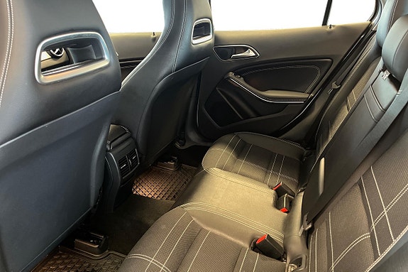 Mercedes-Benz GLA200 d 22 of 26