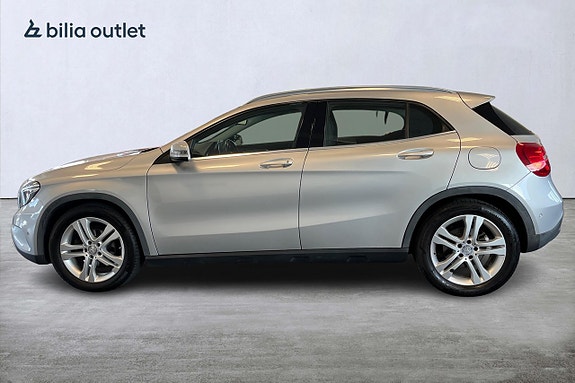 Mercedes-Benz GLA200 d 3 of 26
