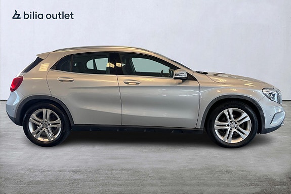 Mercedes-Benz GLA200 d 7 of 26
