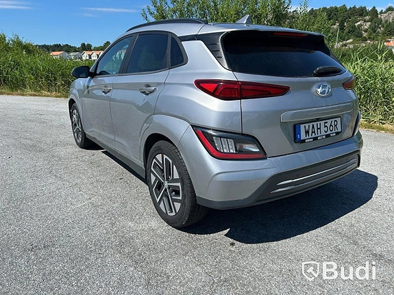 Hyundai Kona 3 of 27