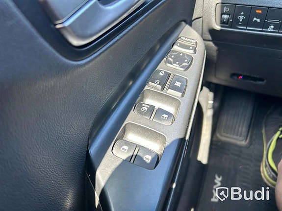 Hyundai Kona 15 of 27