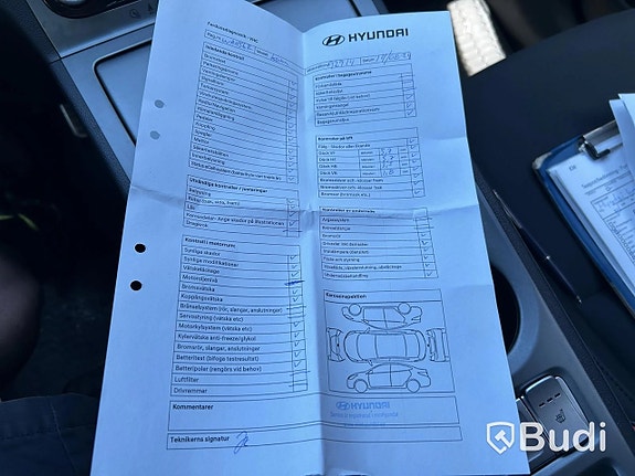 Hyundai Kona 24 of 27