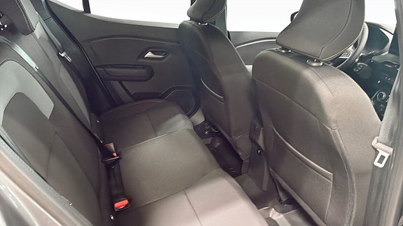 Dacia Sandero 5 of 9