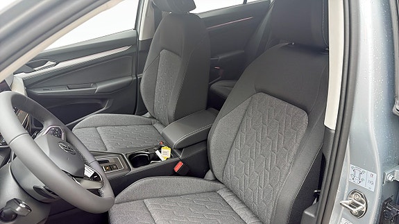 Volkswagen Golf I 8 of 12