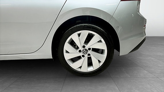Volkswagen Golf I 6 of 12