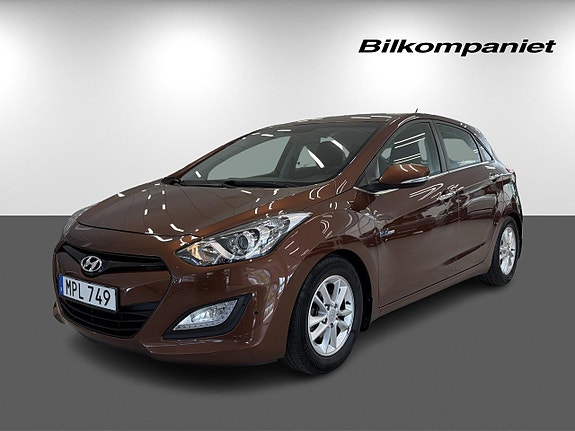 Hyundai i30 2 of 23