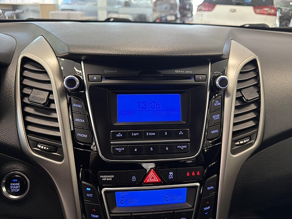 Hyundai i30 12 of 23