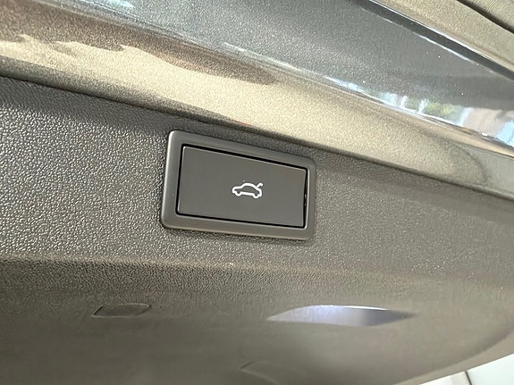 Skoda Enyaq RS 7 of 20