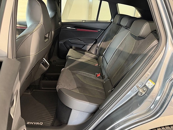 Skoda Enyaq RS 20 of 20