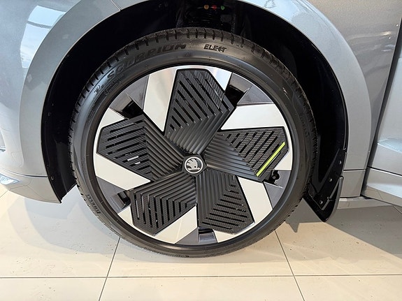 Skoda Enyaq RS 13 of 20