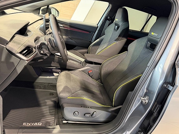 Skoda Enyaq RS 15 of 20
