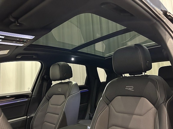 Volkswagen Touareg 9 of 22
