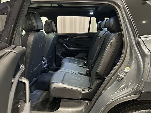 Volkswagen Tayron 10 of 18