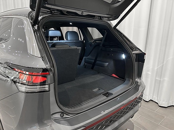 Volkswagen Tayron 4 of 18
