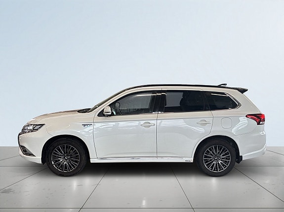 Mitsubishi Outlander 4 of 27