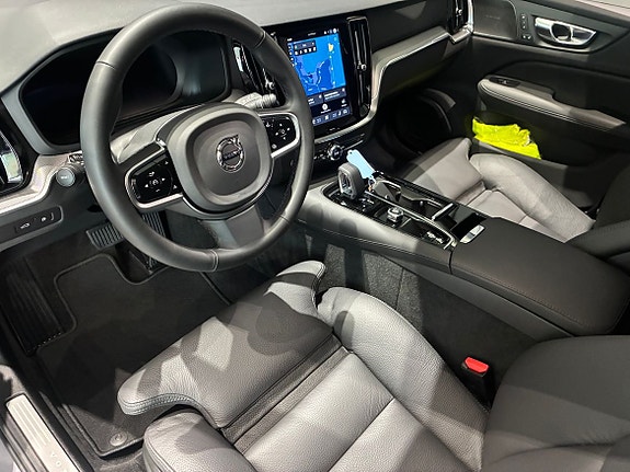Volvo V60 8 of 18