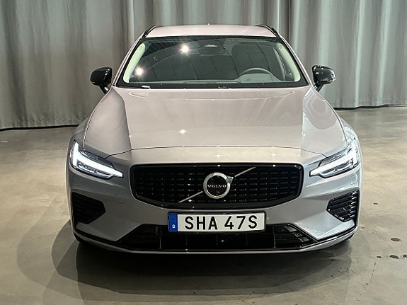 Volvo V60 3 of 18