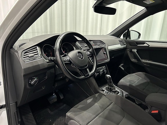 Volkswagen Tiguan 11 of 17