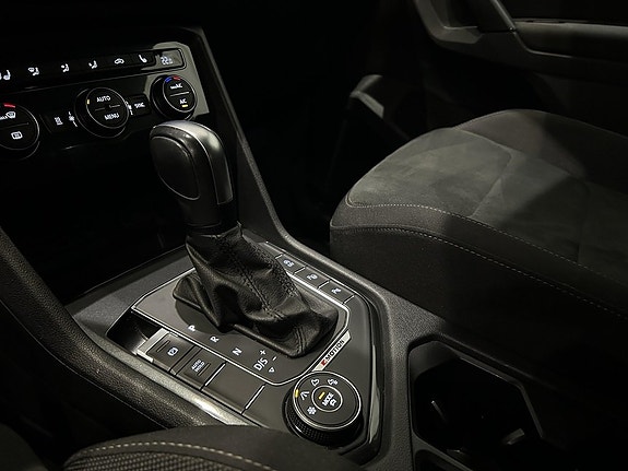 Volkswagen Tiguan 16 of 17