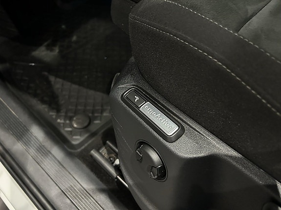 Volkswagen Tiguan 8 of 17
