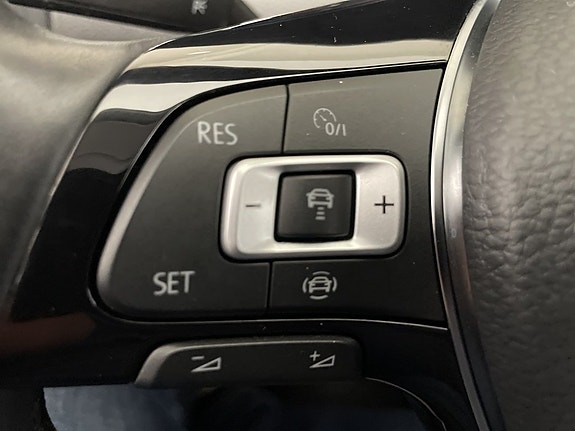 Volkswagen Golf I 14 of 18