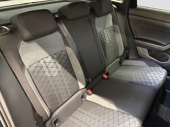 Volkswagen Taigo 15 of 21