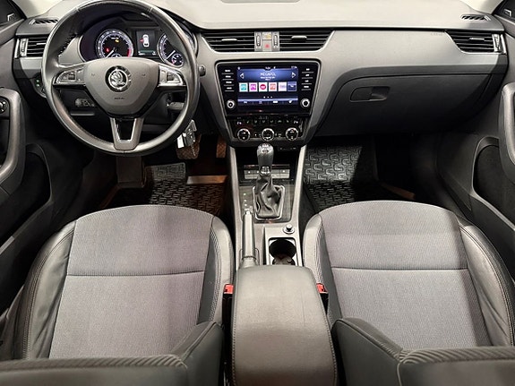 Skoda Octavia 9 of 21