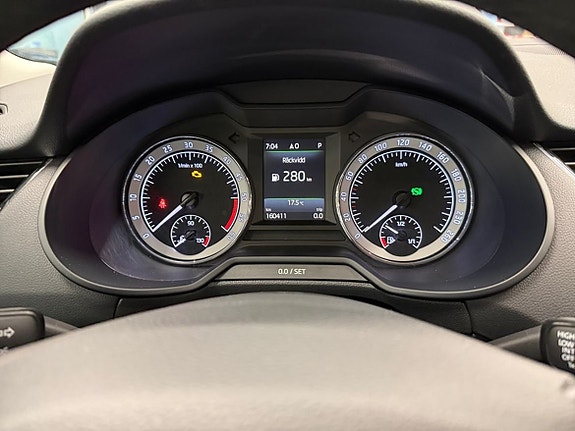 Skoda Octavia 11 of 21