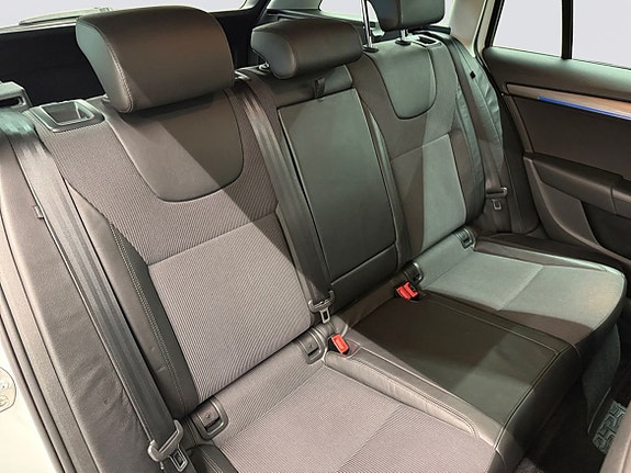 Skoda Octavia 15 of 21