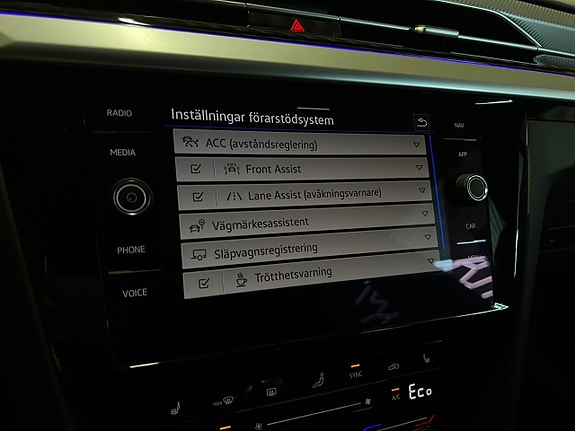 Volkswagen Arteon 25 of 27