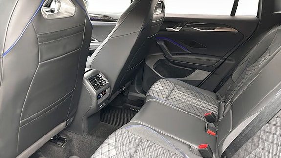 Volkswagen Tiguan 11 of 12
