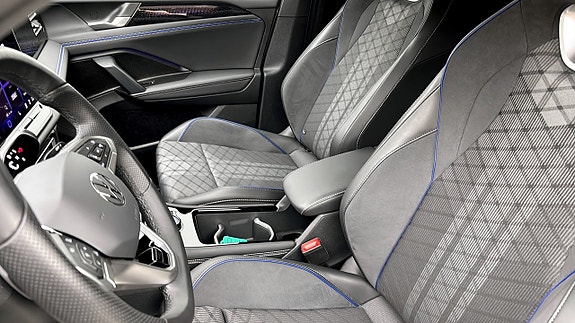 Volkswagen Tiguan 8 of 12